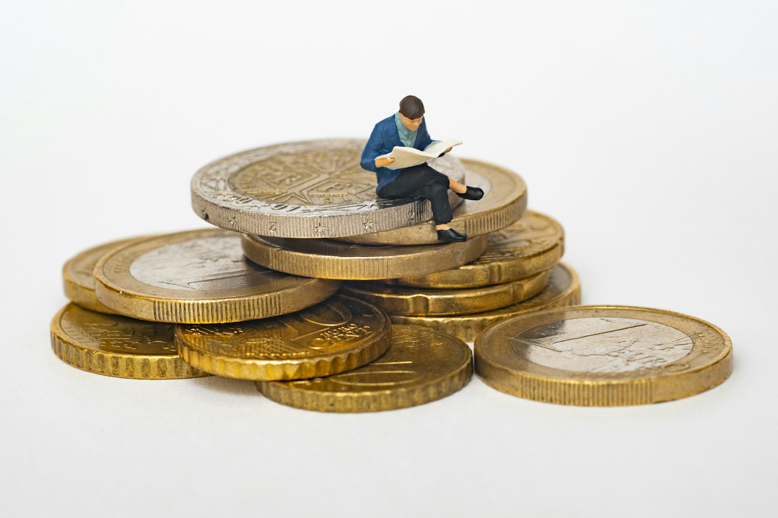 4月末5.4兆円の為替介入 — 財務省・日銀の政策協調と円安の構造的限界